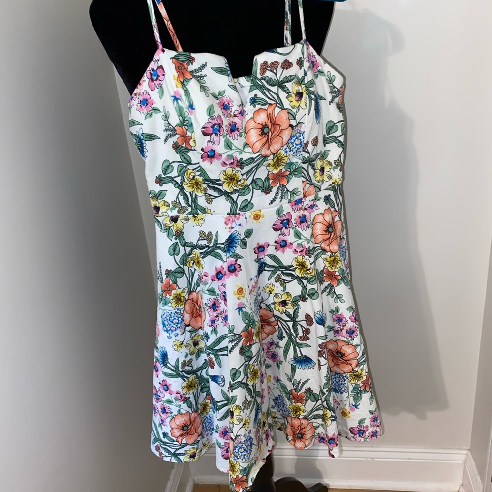 COPY - white floral dress